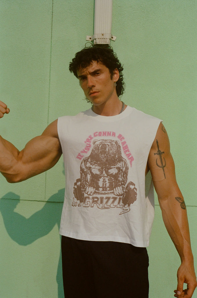 Strong: "Be a Grizzly" Side Cut Tee