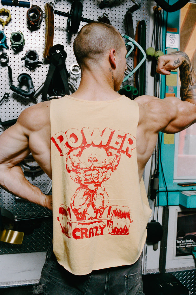 Strong: Power Crazy Cropped Side Cut