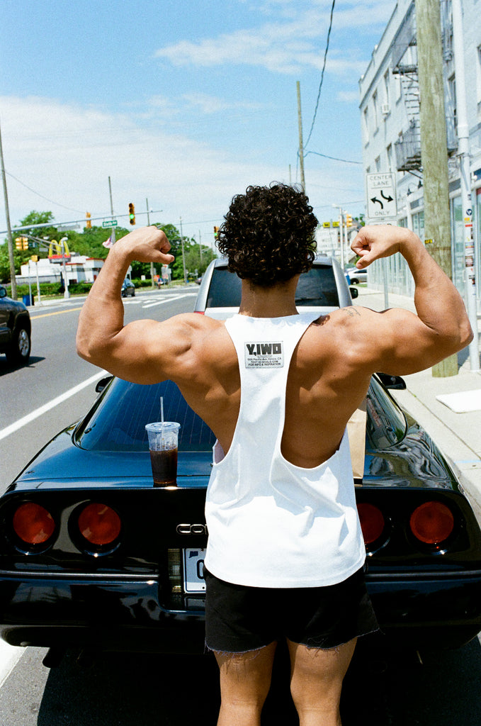Strong: "Think Big" Stringer Tank