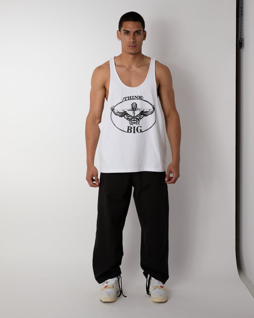 Strong: "Think Big" Stringer Tank